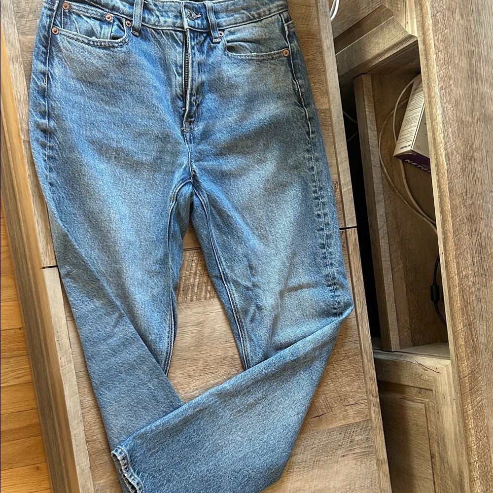 American Eagle Outfitters Light Blue Jeans